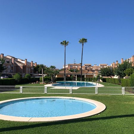 Adosado Para Familias Al Lado De La Playa, Con Piscina Castellón de la Plana Eksteriør billede